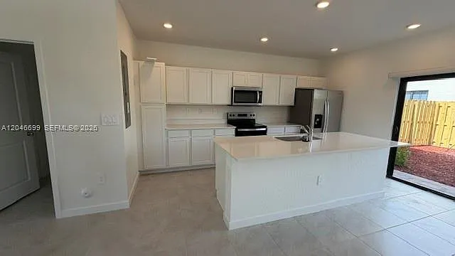 1302 NE 4th Ave #0 — Photo 3