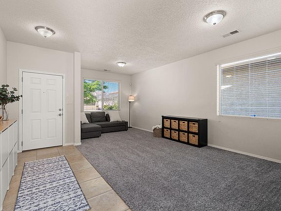 5th image of 844 Kipuka Dr NW