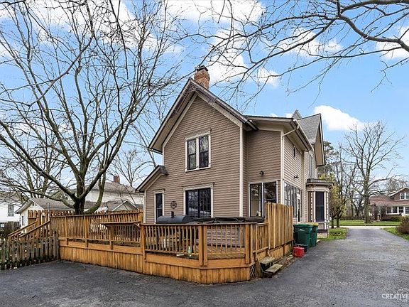 3rd image of 23835 W Lockport St