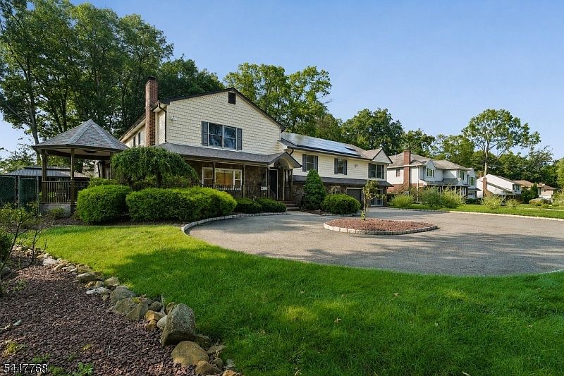 1st image of 328 Hillside Ave