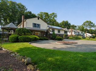 328 Hillside Ave, Livingston Twp., NJ 07039
