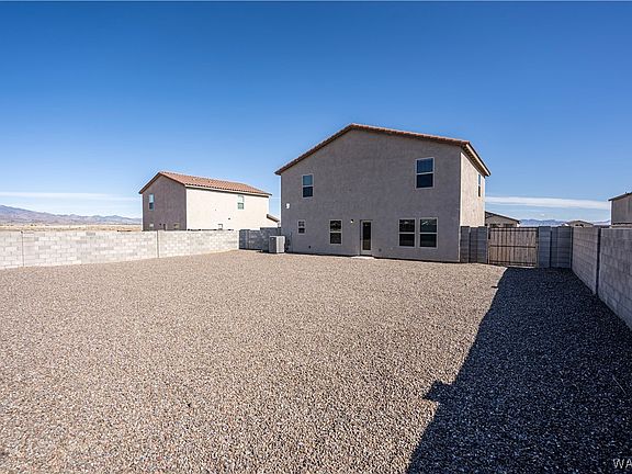 3rd image of 3584 E KOVAL Drive
