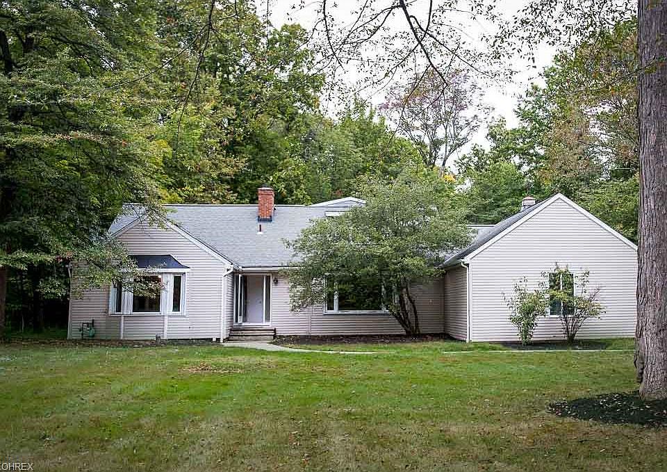 1st image of 170 Meadowhill Ln