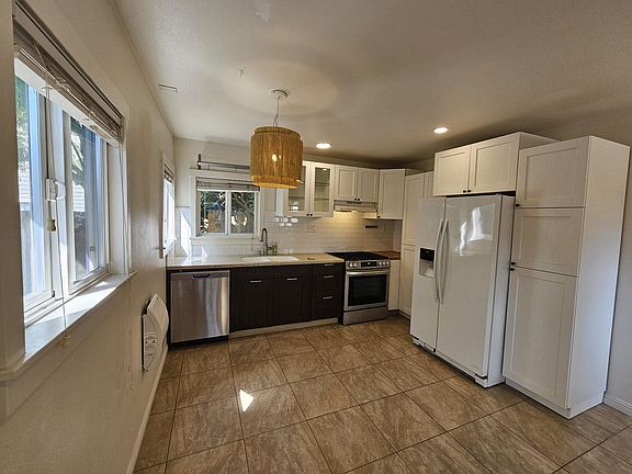3rd image of 1111-13 S Nevada St #1111