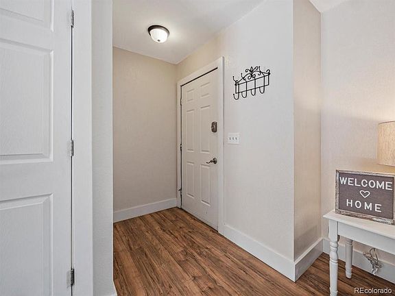 4th image of 34834 Annie Cir