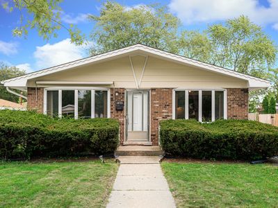 18721 Henry St, Lansing, IL, 60438