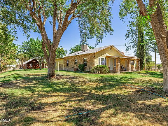 3rd image of 7847 E Avenue I