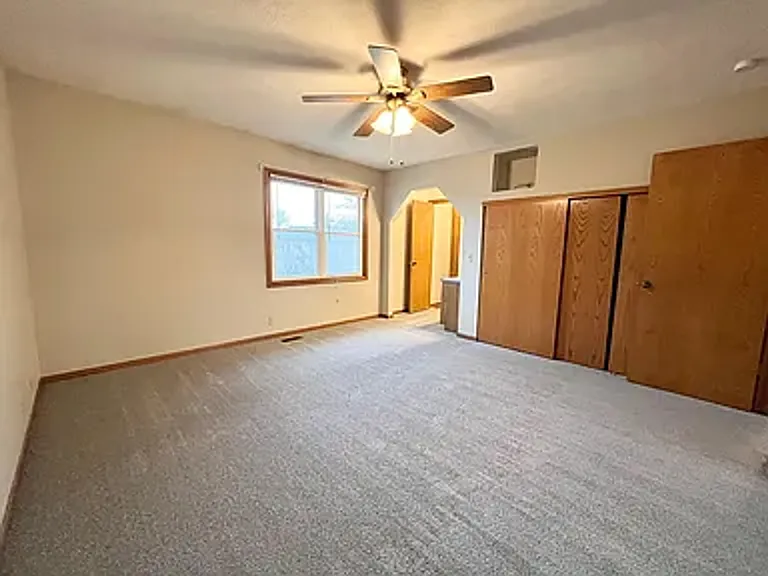 5819 N 127th Avenue Cir — Photo 13