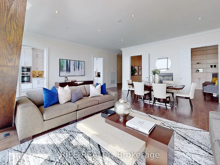 39 Queens Quay E #1208 — Photo 4