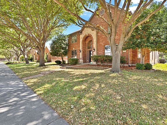 2nd image of 1097 Southampton Dr