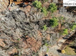 27 Highland Meadows Ct, Fleetwood, NC 28626