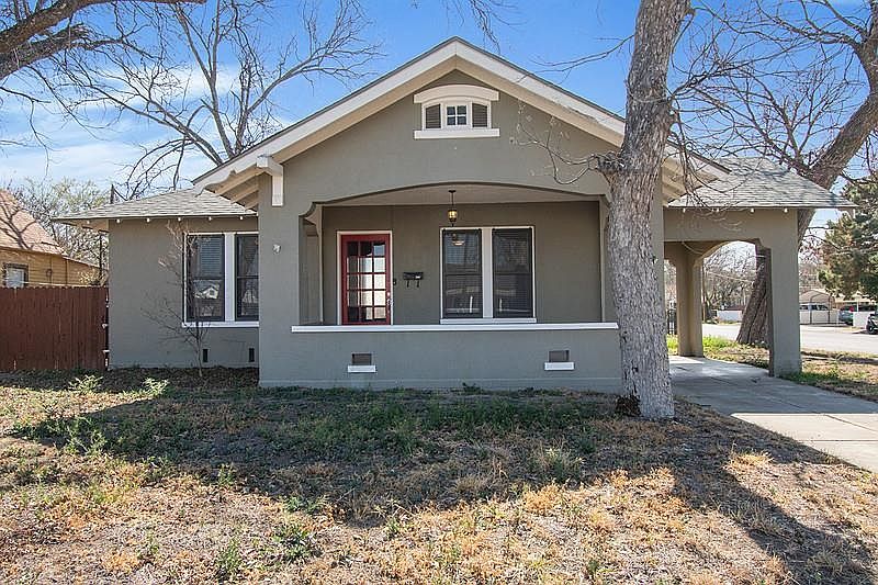 1st image of 401 E Garfield St