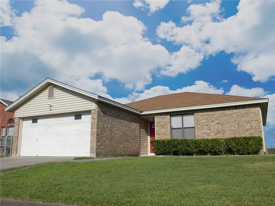 1st image of 7930 Rock Crest Dr