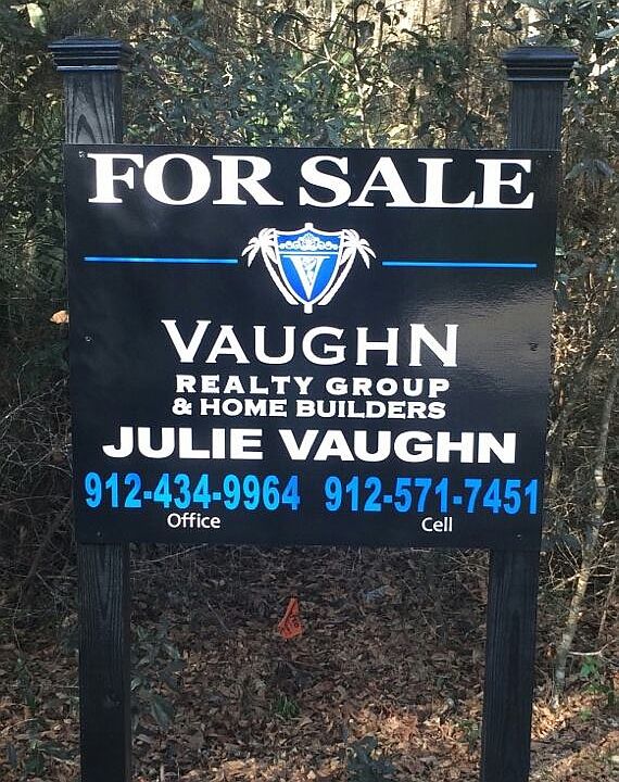 1st image of 210 Township Bluff Cir