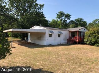 581 Palmer Cemetery Rd, Box Springs, GA 31801