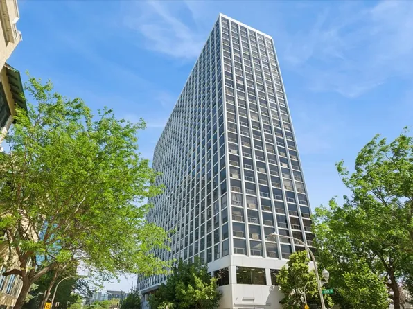 4343 N Clarendon Ave APT 1809, Chicago, IL 60613