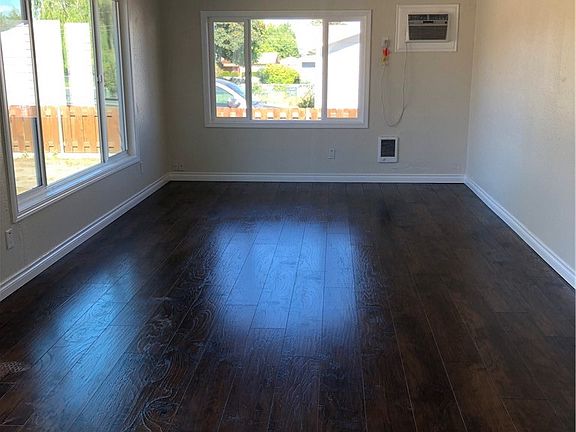 2nd image of 1213 W Timothy Ln