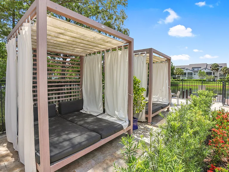 St. Tropez Townhomes & Villas — Photo 17