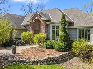 30810 Camelback Mountain Rd, Burlington, WI 53105