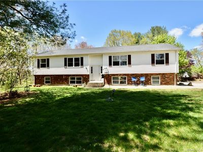 52 Ivy Ct, Colchester, CT, 06415