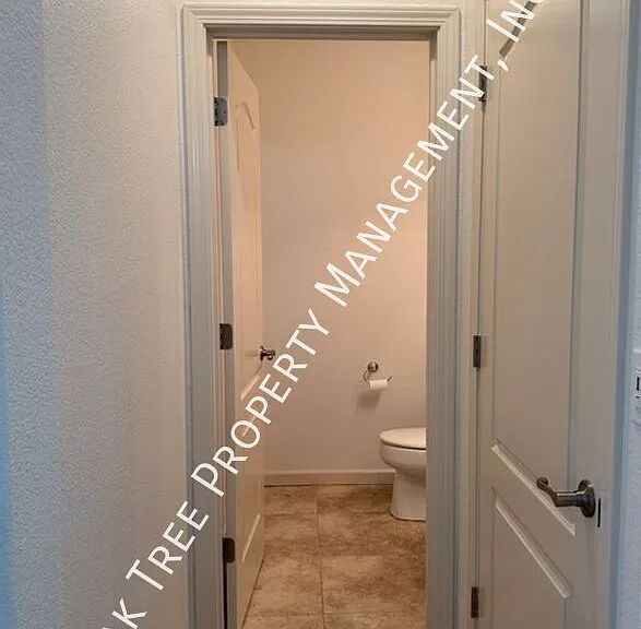 2042 Boccioni Ln — Photo 4