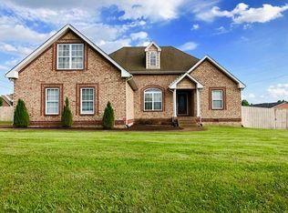 106 Bella Crest Way, Portland, TN 37148