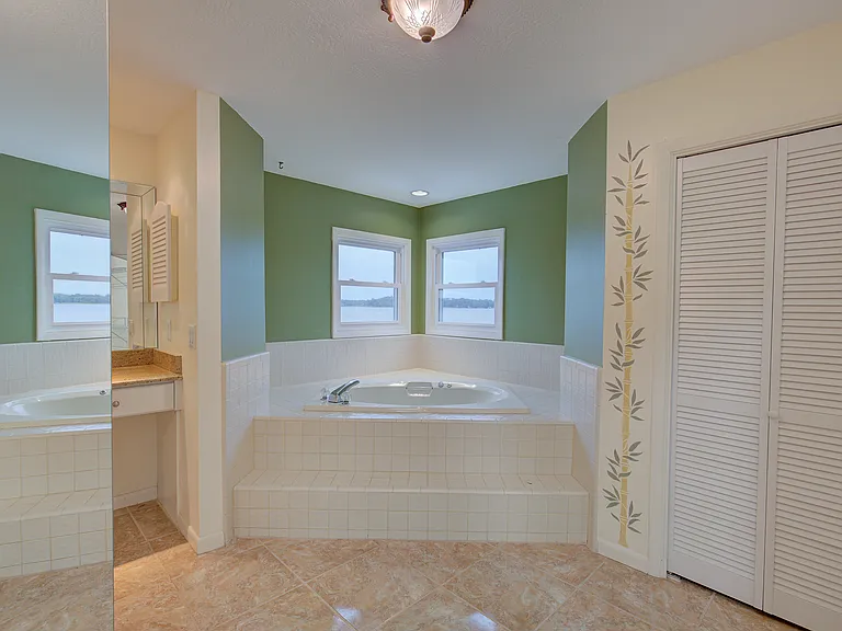 31 Freshwater Dr — Photo 14