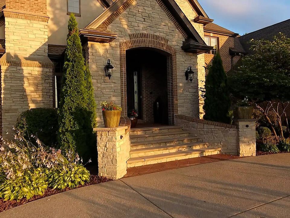 2215 W Augusta Dr, Dunlap, IL 61525 Zillow