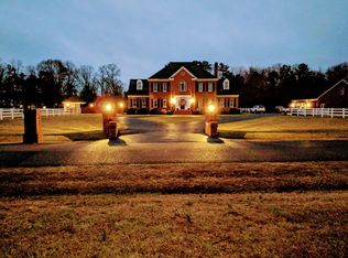 7235 Bosher Dr, Mechanicsville, VA 23116