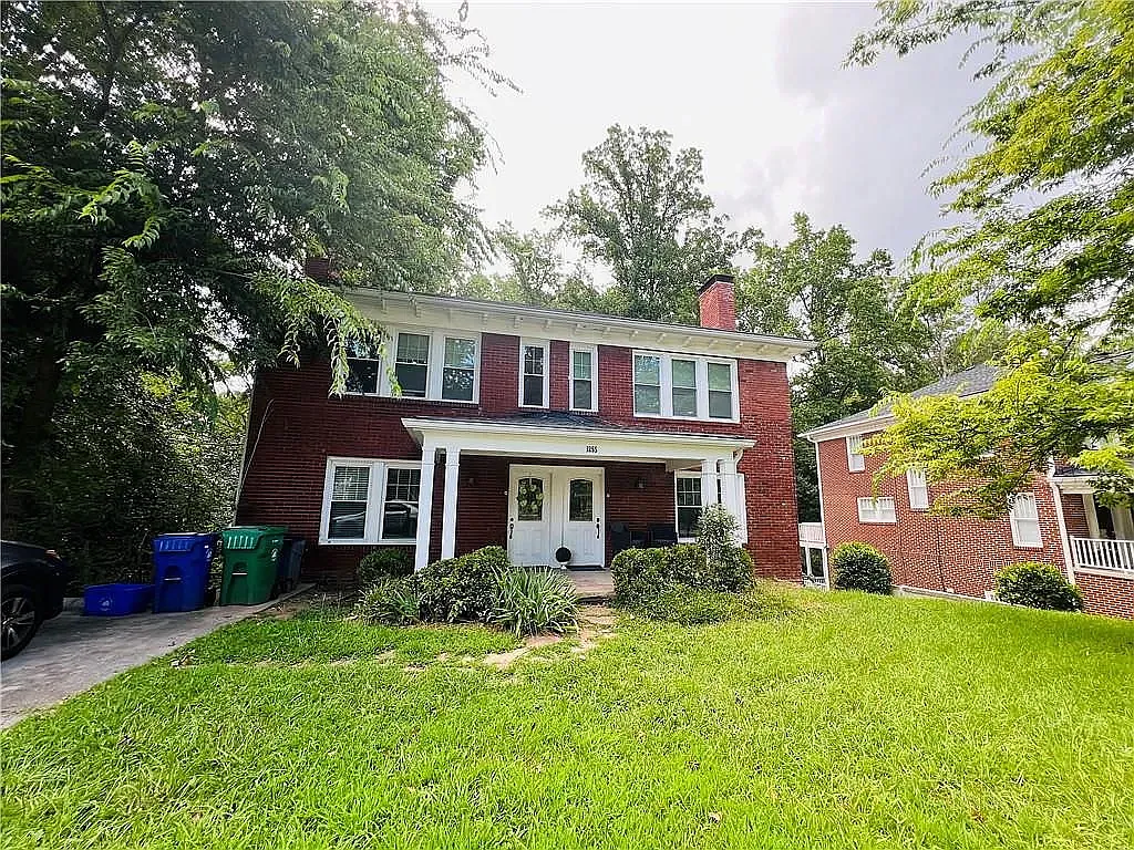 3 bed, 2.5 bath, 1462 sqft, $3,175 — Photo 1