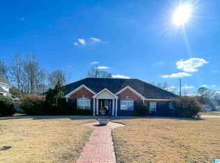 3721 Green Brook Dr, Northport, AL 35475