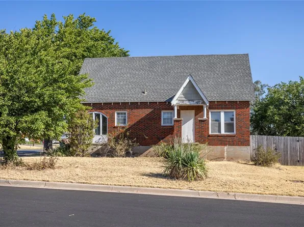 400 N State St, Weatherford, OK 73096