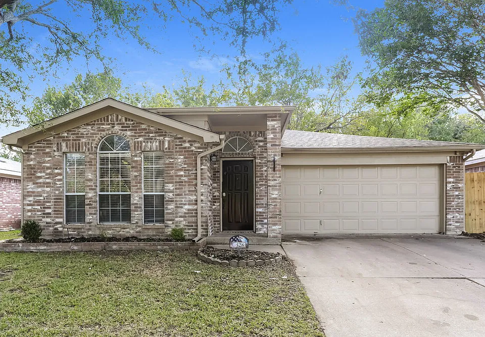 528 Blue Haze Dr