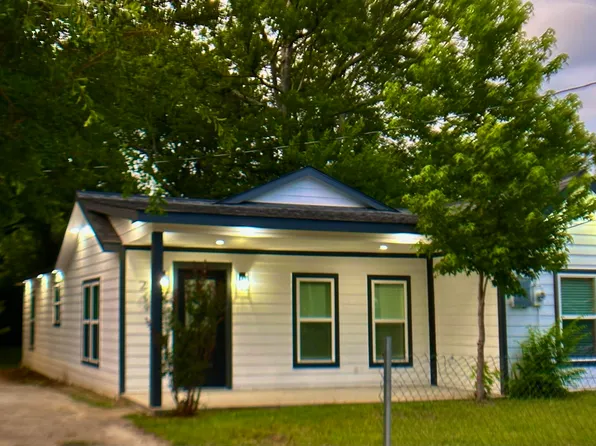 209 E Edgefield Ave, Longview, TX 75602