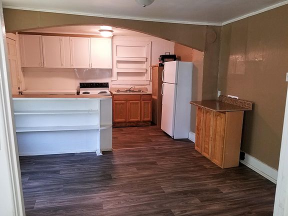 2nd image of 1804 S Kelley St #37404