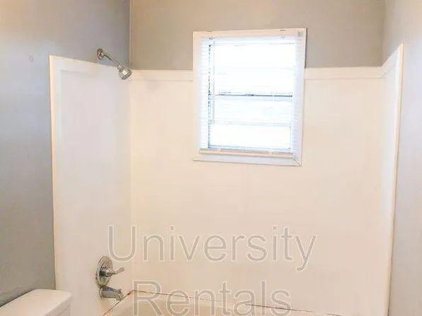 3207 Duke St, Lubbock, TX 79415