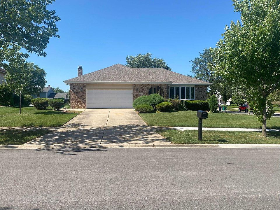 1st image of 8800 Butler Ct
