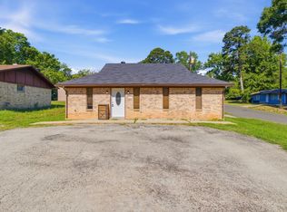 2001 Bomar St, Marshall, TX 75670