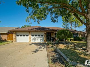 2002 Abbey Pl, Midland, TX 79707