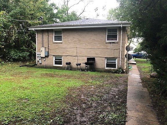 3rd image of 2228 18th Ave