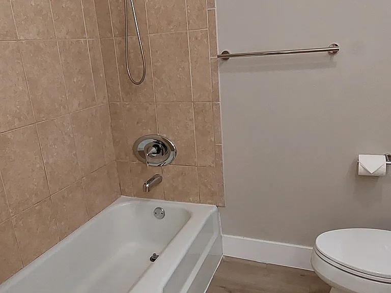904 Mandarin Isle — Photo 7