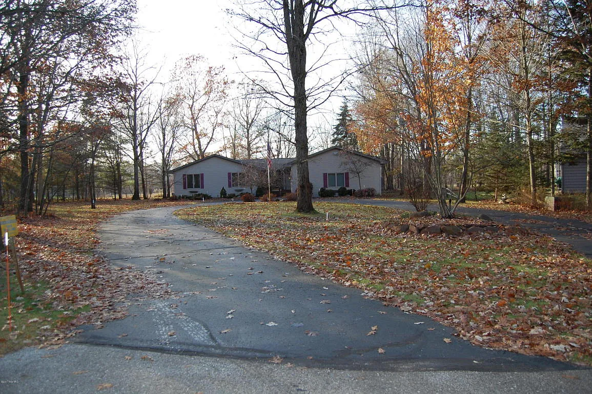 10021 Sunset Dr photo 1