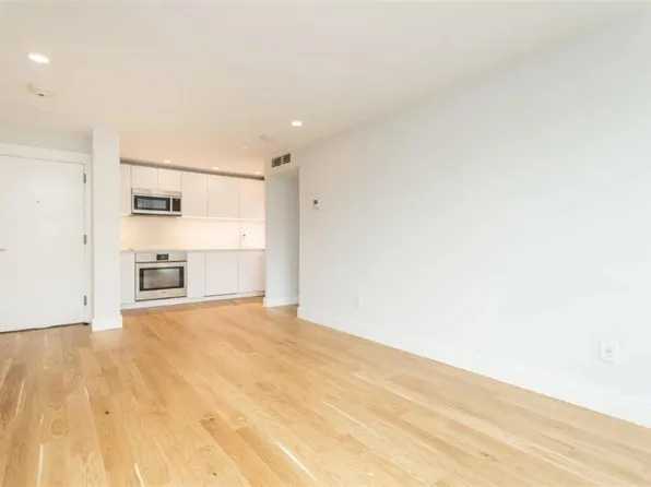 335 Harvard St, Cambridge, MA