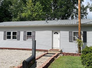 1427 E Conservation Dr, Princeton, IN 47670