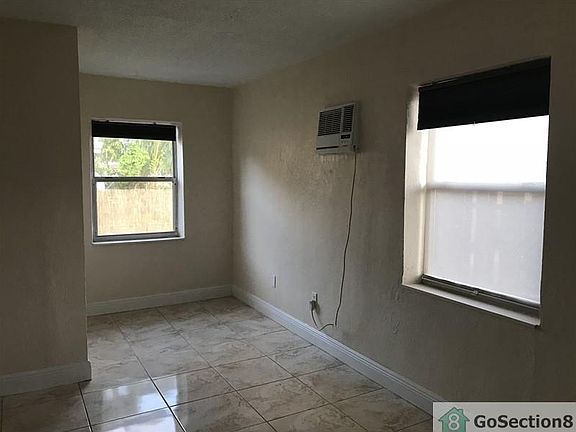 5th image of 10705 NE 2nd Ave