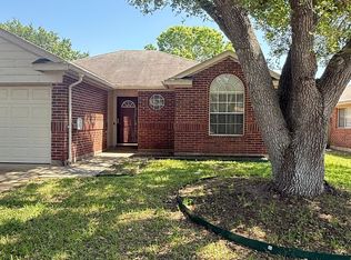 508 Bridle Ln, Victoria, TX 77904