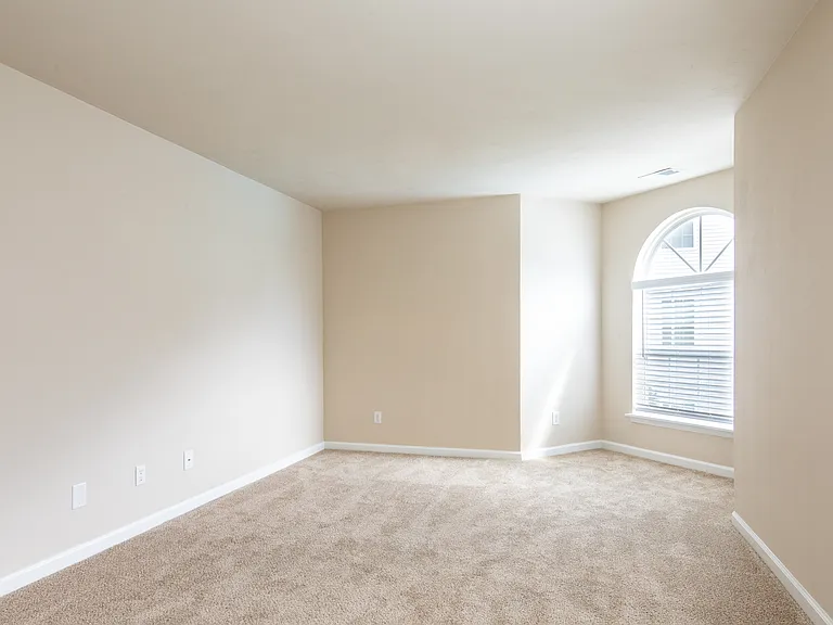 Summer Station Apartments Where Comfort Meets Coastal Living — Photo 107