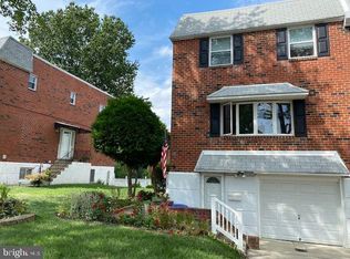 213 Dumont Pl, Philadelphia, PA 19116