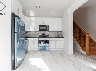 243A Vernon Ave #2N, Brooklyn, NY 11206