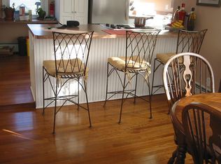 1675 Pleasant St, Lee, MA 01238